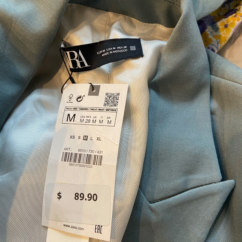 Brand-New Blazer + Trousers Set (Blazer M + Trousers L) - Picture 5 of 6